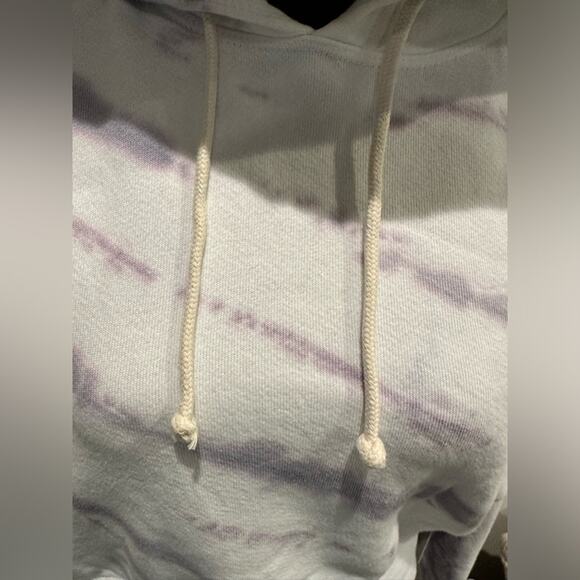 Good American Cropped & Cool Hoodie - Picture 8 of 12